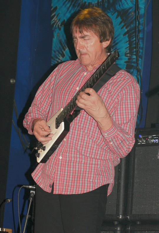 Allan Holdsworth in Concert!