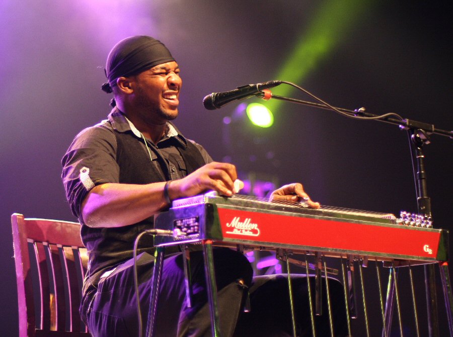 Robert Randolph and the Family Band - New Jersey Homecoming