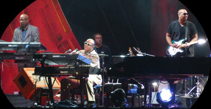 Global Citizen Festival 2013 - More Good Voices Added to the Cause