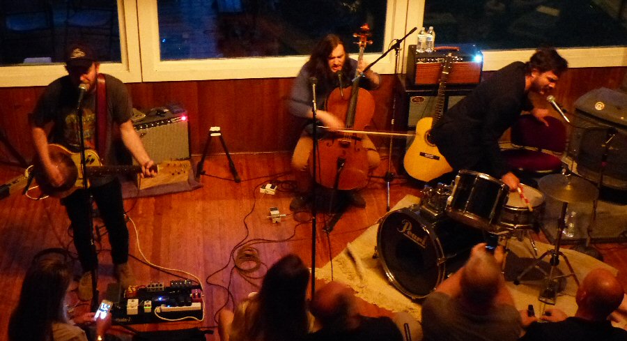 Simone Felice Receives a Thunderous Reception in Ringwood